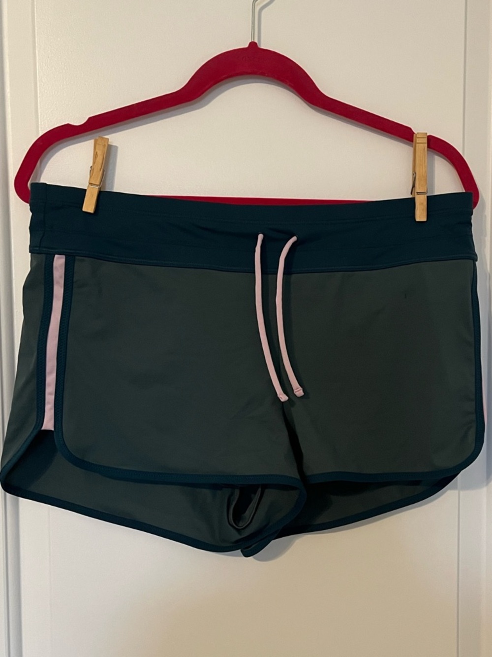 Athleta Dark Gray swim pants